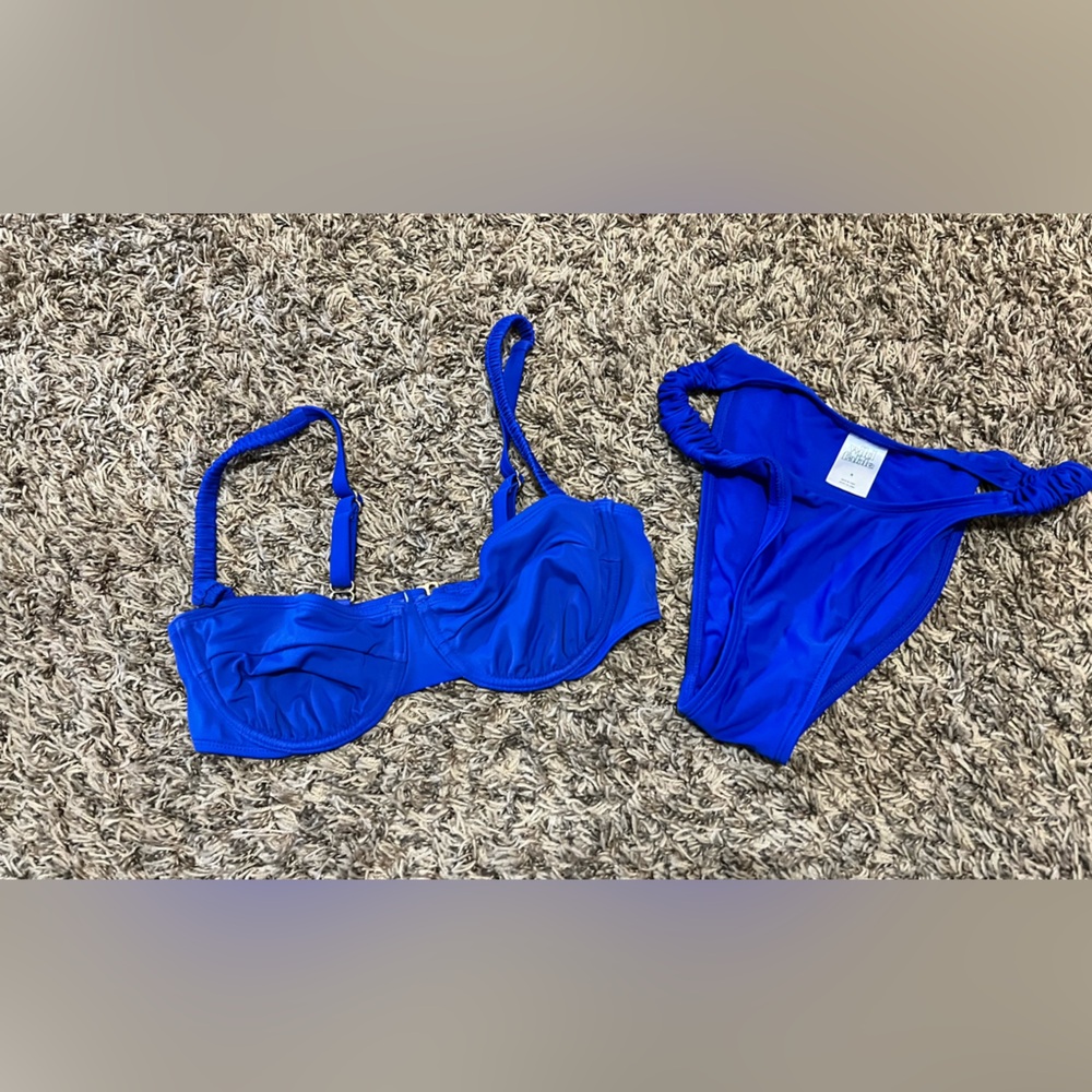 Wild Fable Electric Blue Top